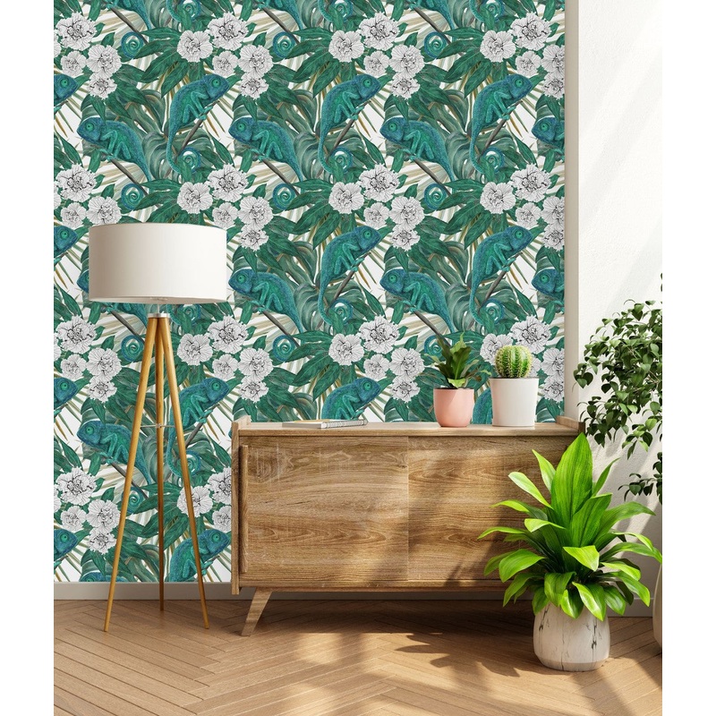 Chameleon and White Flowers Wallpaper