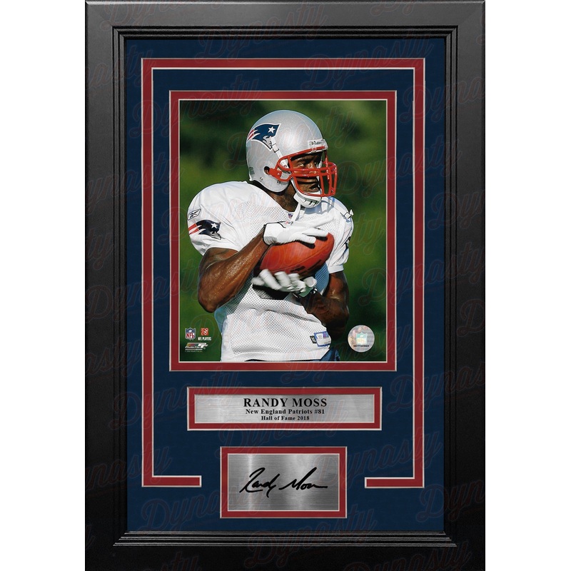 Randy Moss in Action New England Patriots 8" x 10" Framed Football Photo with Engraved Autograph