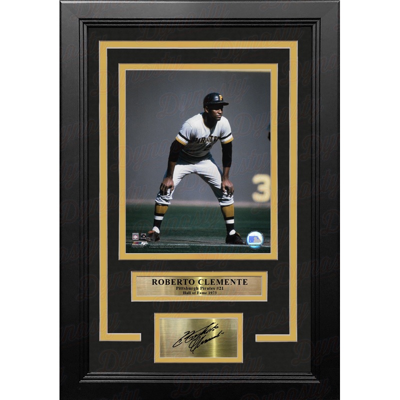 Roberto Clemente On Base Pittsburgh Pirates 8" x 10" Framed Baseball Photo with Engraved Autograph